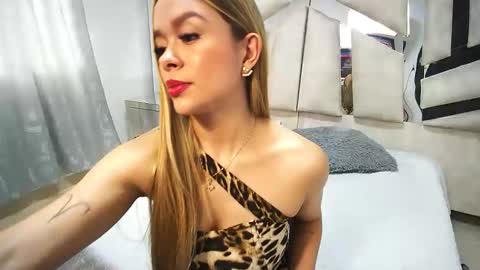 Natalye foster online show from 12-07-24, 05:53