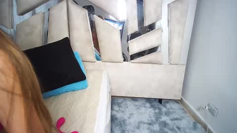 Natalye foster online show from 01-27-25, 09:55