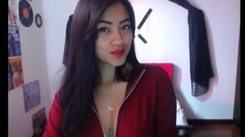 Nataly Escobar online show from 01-28-25, 02:10
