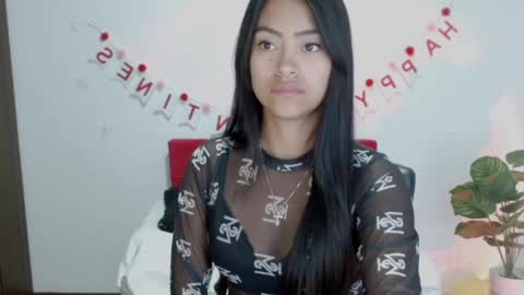 Snapshot of natalyescobar_lx chatting on 09-24-25, 12:30 Nataly Escobar online show from 09-24-25, 12:30