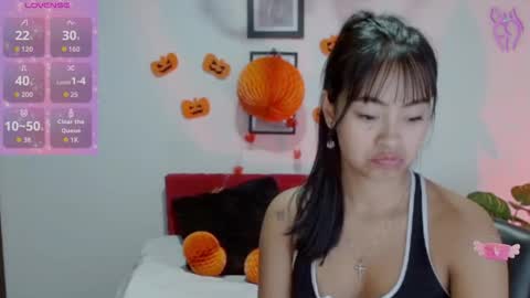 Snapshot of natalyescobar_lx chatting on 10-20-25, 12:38 Nataly Escobar online show from 10-20-25, 12:38