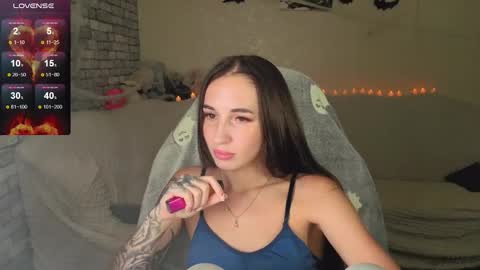 Nataly online show from 10-28-25, 06:10