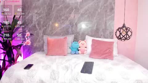 Megan online show from 06-25-26, 09:19