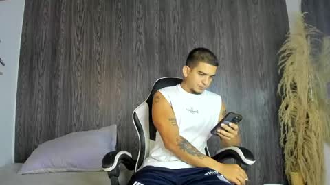 Snapshot of natan_77 chatting on 05-08-26, 11:26 natan_77 online show from 05-08-26, 11:26