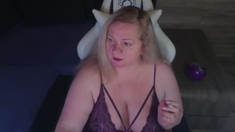 Snapshot of natascha1202 chatting on 02-22-26, 09:46 Natalli online show from 02-22-26, 09:46