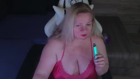 Snapshot of natascha1202 chatting on 02-23-26, 11:35 Natalli online show from 02-23-26, 11:35