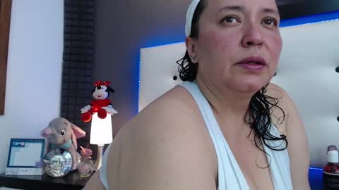 Snapshot of natasha26_ chatting on 01-15-25, 07:23 Natasha online show from 01-15-25, 07:23