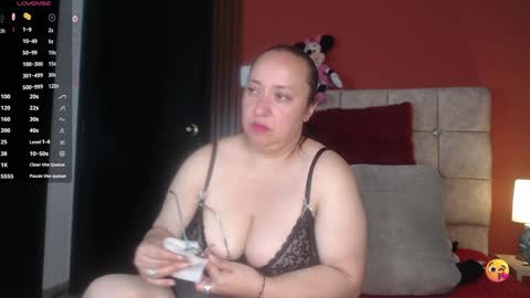Snapshot of natasha26_ chatting on 09-20-25, 01:34 Natasha online show from 09-20-25, 01:34