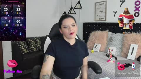 Snapshot of natasha__logan chatting on 12-06-24, 04:14 Natasha online show from 12-06-24, 04:14