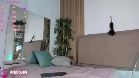 Natasha Sccott online show from 02-19-25, 07:59