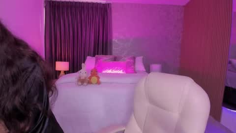 Snapshot of natasha_aniston1 chatting on 05-28-26, 07:22 Natasha aniston1 online show from 05-28-26, 07:22