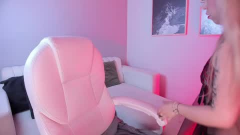Natasha  Bennett online show from 05-28-26, 02:36