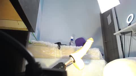 Natasha Bernett online show from 02-22-25, 03:01