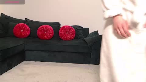 Snapshot of natasha_bigass chatting on 03-17-26, 09:29 Naty online show from 03-17-26, 09:29