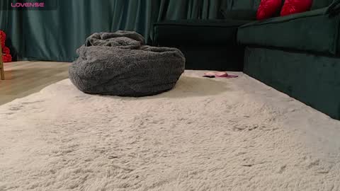 Snapshot of natasha_bigass chatting on 04-02-26, 08:17 Naty online show from 04-02-26, 08:17