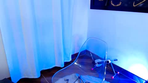 Snapshot of natasha_cam222 chatting on 09-20-25, 03:24 Natasha online show from 09-20-25, 03:24