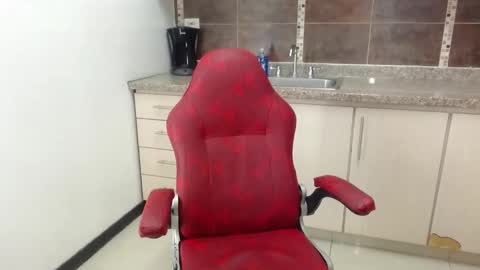  N A T A S H A  online show from 02-26-26, 09:03