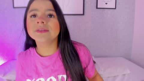 Snapshot of natasha_harpper chatting on 01-04-25, 02:56 Natasha online show from 01-04-25, 02:56