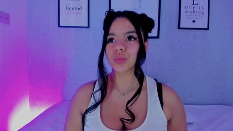 Snapshot of natasha_harpper chatting on 01-24-25, 11:26 Natasha online show from 01-24-25, 11:26