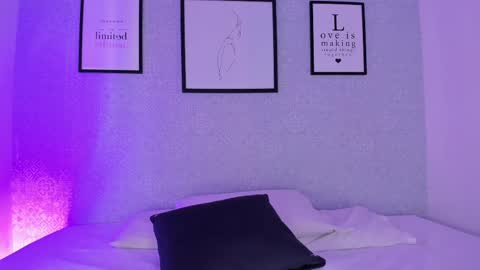 Snapshot of natasha_harpper chatting on 02-10-25, 11:04 Natasha online show from 02-10-25, 11:04