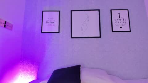 Snapshot of natasha_harpper chatting on 02-11-25, 10:59 Natasha online show from 02-11-25, 10:59