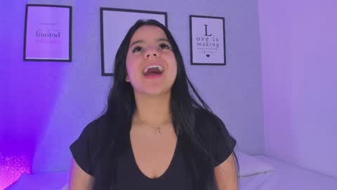 Snapshot of natasha_harpper chatting on 02-13-25, 12:32 Natasha online show from 02-13-25, 12:32