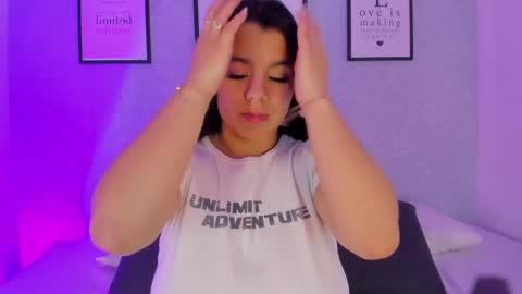 Snapshot of natasha_harpper chatting on 03-04-25, 11:19 Natasha online show from 03-04-25, 11:19