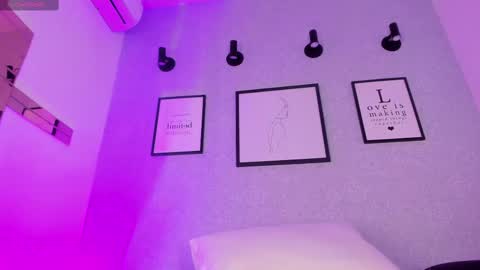 Snapshot of natasha_harpper chatting on 03-10-25, 02:16 Natasha online show from 03-10-25, 02:16