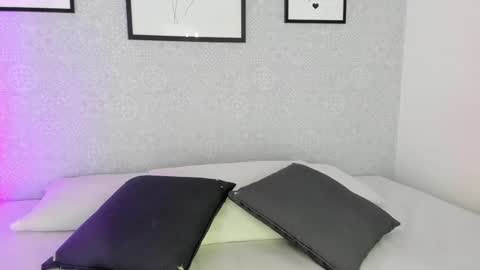 Snapshot of natasha_harpper chatting on 09-24-25, 11:35 Natasha online show from 09-24-25, 11:35