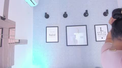 Snapshot of natasha_harpper chatting on 10-01-25, 11:16 Natasha online show from 10-01-25, 11:16