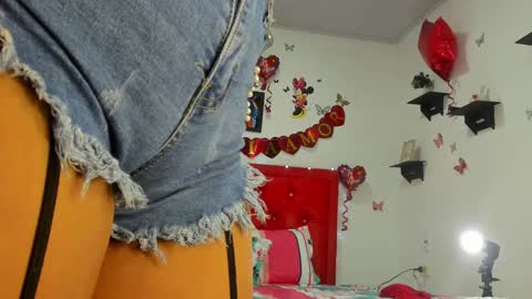 N A T A S H A  online show from 02-05-25, 01:04