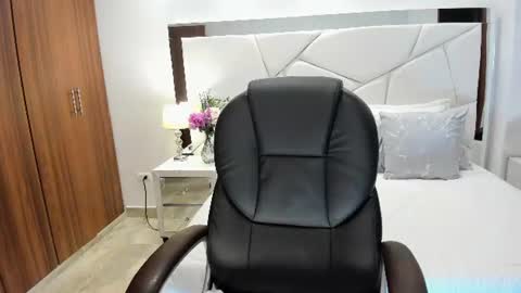 natasha kiim online show from 06-28-26, 03:12