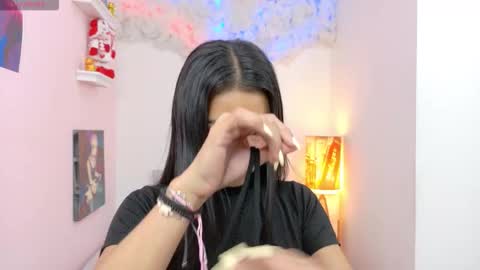 Snapshot of natasha_kurth chatting on 02-16-26, 12:01 Natasha online show from 02-16-26, 12:01