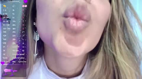 Snapshot of natasha_peach_ chatting on 01-16-25, 01:37 Natasha online show from 01-16-25, 01:37