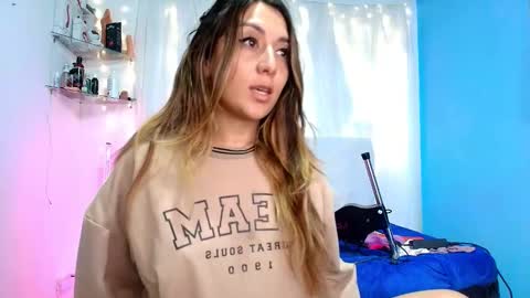 Snapshot of natasha_peach_ chatting on 02-03-25, 09:50 Natasha online show from 02-03-25, 09:50