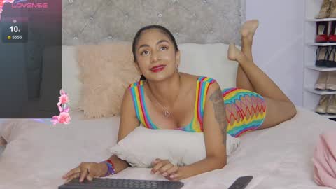 natasha_shine22 online show from 12-20-24, 07:33