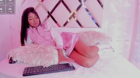 Snapshot of natasha_smith_ws chatting on 12-03-24, 08:06 Natasha  online show from 12-03-24, 08:06