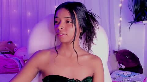 Snapshot of natasha_smith_ws chatting on 12-20-24, 11:05 Natasha  online show from 12-20-24, 11:05