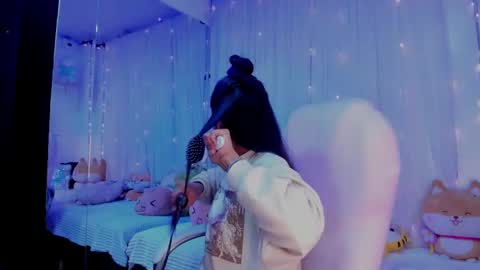 Snapshot of natasha_smith_ws chatting on 12-23-24, 02:35 Natasha  online show from 12-23-24, 02:35