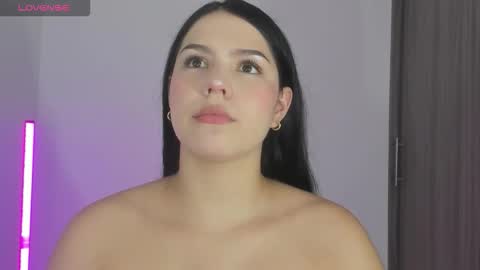 Snapshot of natasha_su chatting on 02-23-26, 01:03 Natalia online show from 02-23-26, 01:03