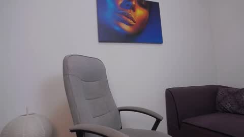 Snapshot of natashaboobs chatting on 12-10-24, 10:38 natashaboobs online show from 12-10-24, 10:38