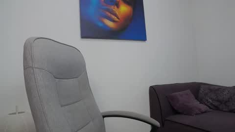 Snapshot of natashaboobs chatting on 12-19-24, 10:34 natashaboobs online show from 12-19-24, 10:34