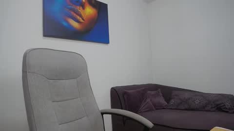 Snapshot of natashaboobs chatting on 02-06-25, 09:43 natashaboobs online show from 02-06-25, 09:43