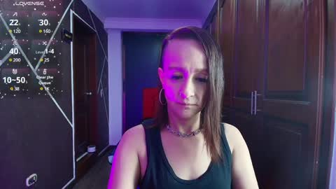 Snapshot of natashamason chatting on 12-30-24, 12:09 Natasha Mason online show from 12-30-24, 12:09