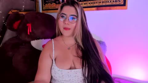 Natasha online show from 01-05-25, 09:14