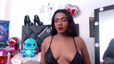 Snapshot of natashasexxy__ chatting on 09-22-25, 06:43 natashasexxy__ online show from 09-22-25, 06:43
