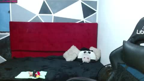 Natasha Smithe  online show from 12-03-24, 07:55