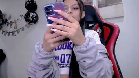 Natashax  online show from 10-17-25, 10:01