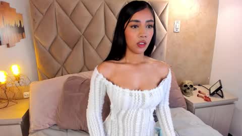 NATH QUIM online show from 11-12-25, 08:19