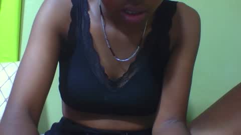 Snapshot of nathaaldy chatting on 10-21-25, 05:46 nathaaldy online show from 10-21-25, 05:46